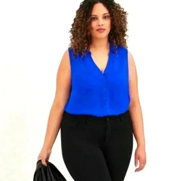 Torrid royal blue sleevless blouse, size 00 - Picture 1 of 10